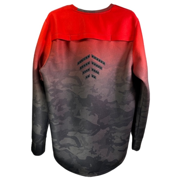 Puma x Trapstar Men’s Crew Sweatshirt Barbados Cherry and Trap Camo size L - Picture 2 of 5
